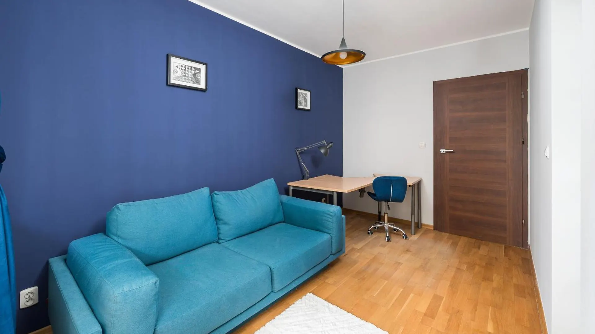 Metro Wilanowska Blue Apartment Warsaw