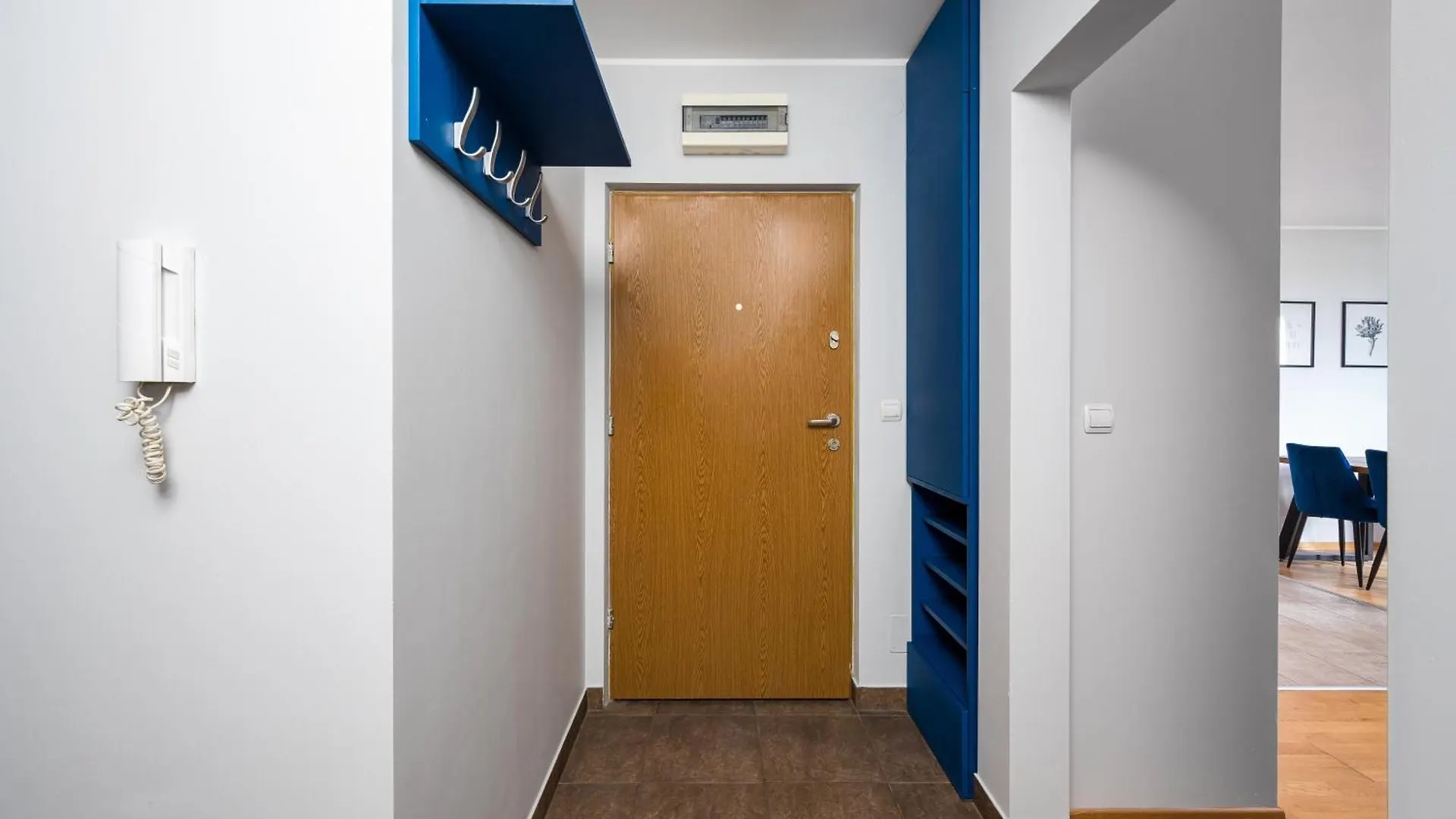 Metro Wilanowska Blue Apartment Warsaw